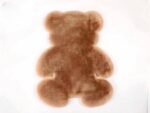 Tapis ours super doux et antidérapant pour enfants. Bonne qualité, confortable, couleur marron