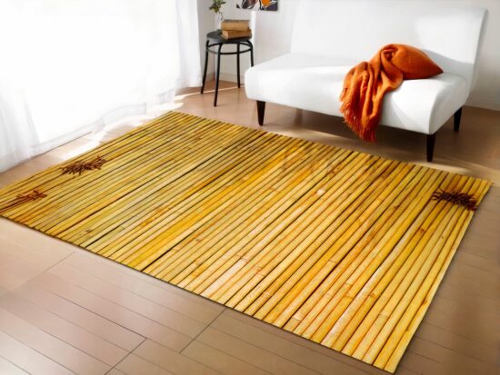 Tapis bambou zen dans un sallon devant un canapé blanc