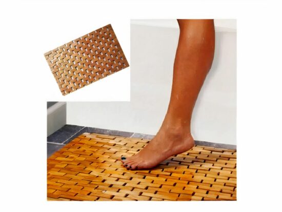 Tapis de douche en bois avec pied de femme