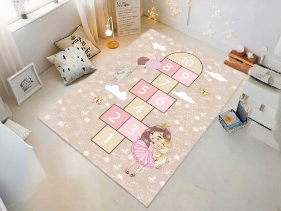 Tapis de jeu beige avec marelle et princesse