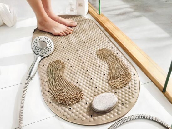Tapis de souris en cuir ergonomique, mousse à mémoire de forme. Bonne qualité et très tendance pour douce