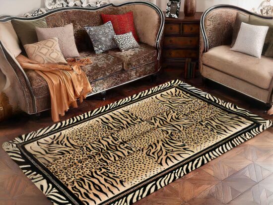 Tapis léopard aux carrés avec canapé vintage