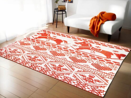 Tapis noël motif festif dans un sallon avec canapé blanc