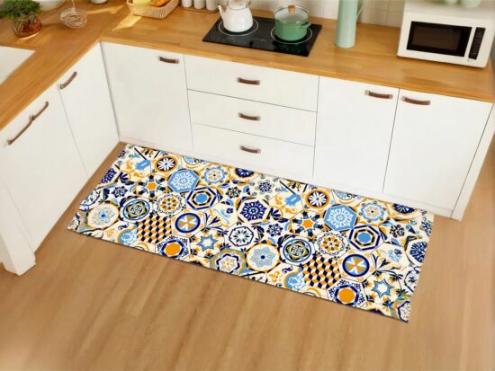 Tapis flexible et doux en vinyle blanc et bleu pour cuisine. Bonne qualité et à la mode dans une cuisine.