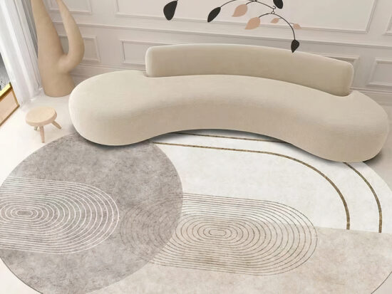 Tapis japonais ovale souffle japandi beige dans un salon